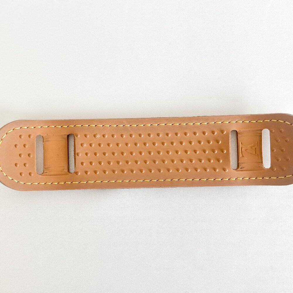 Louis Vuitton Shoulder Strap Pad - Picture 5 of 6